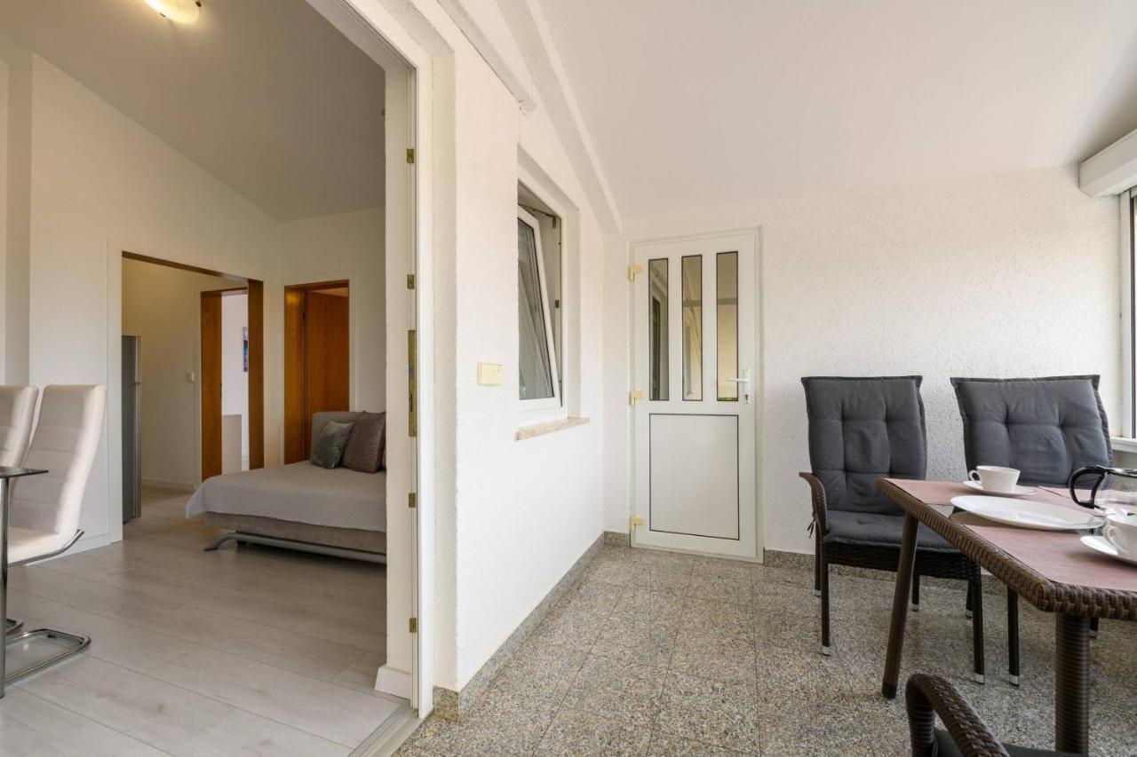 Apartments Somi Poreč Exterior foto
