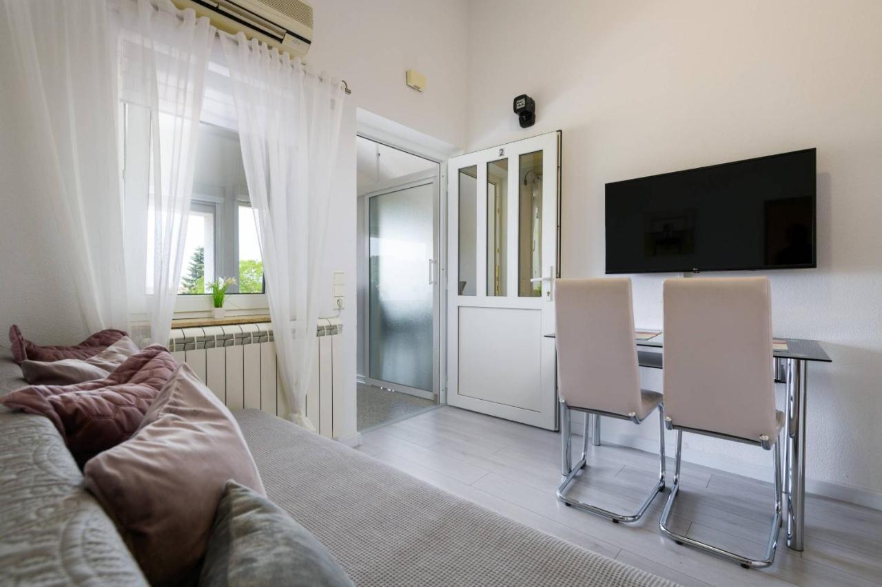 Apartments Somi Poreč Exterior foto